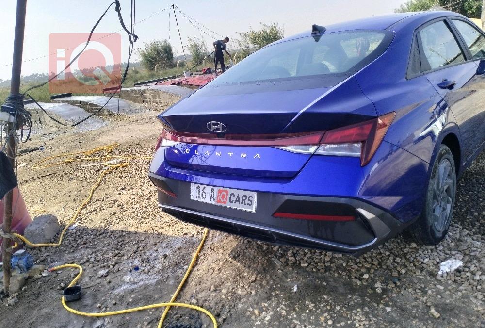 هیوندای ئەلەنترا